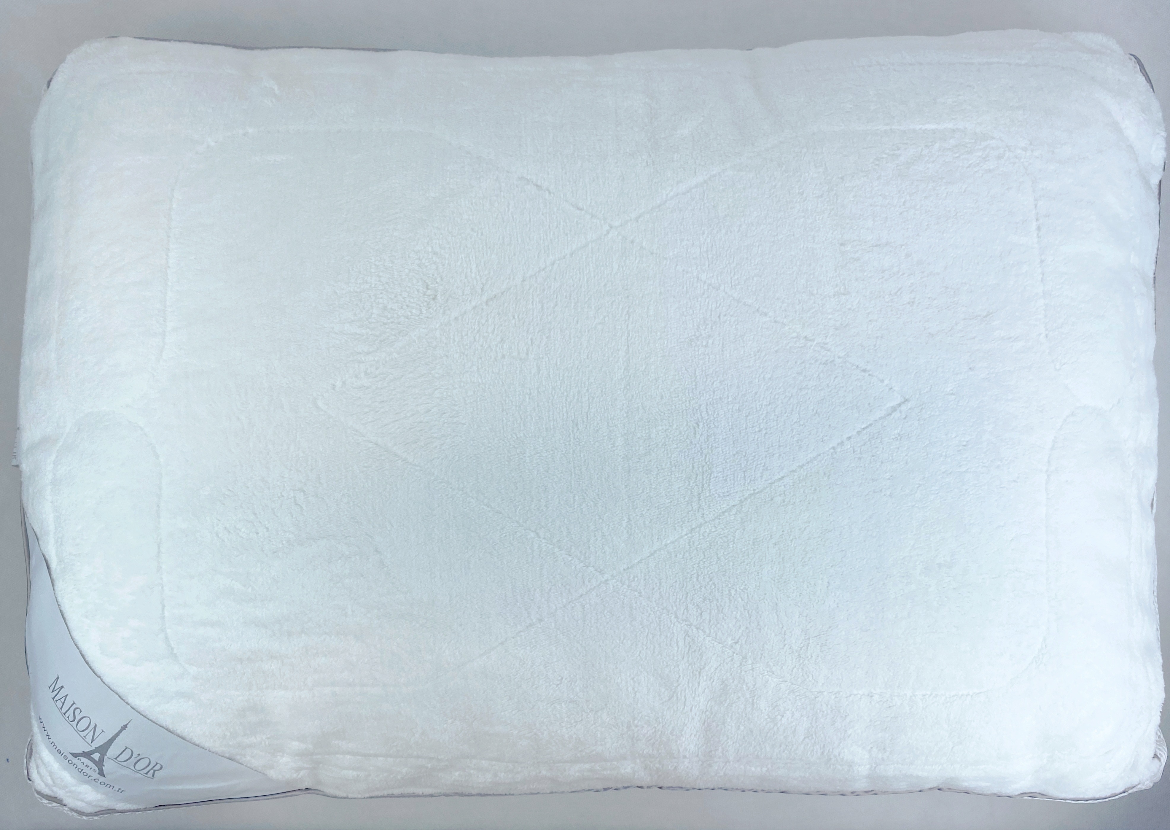 Coral Air (микрофайбер) 50x70 см подушка серебро