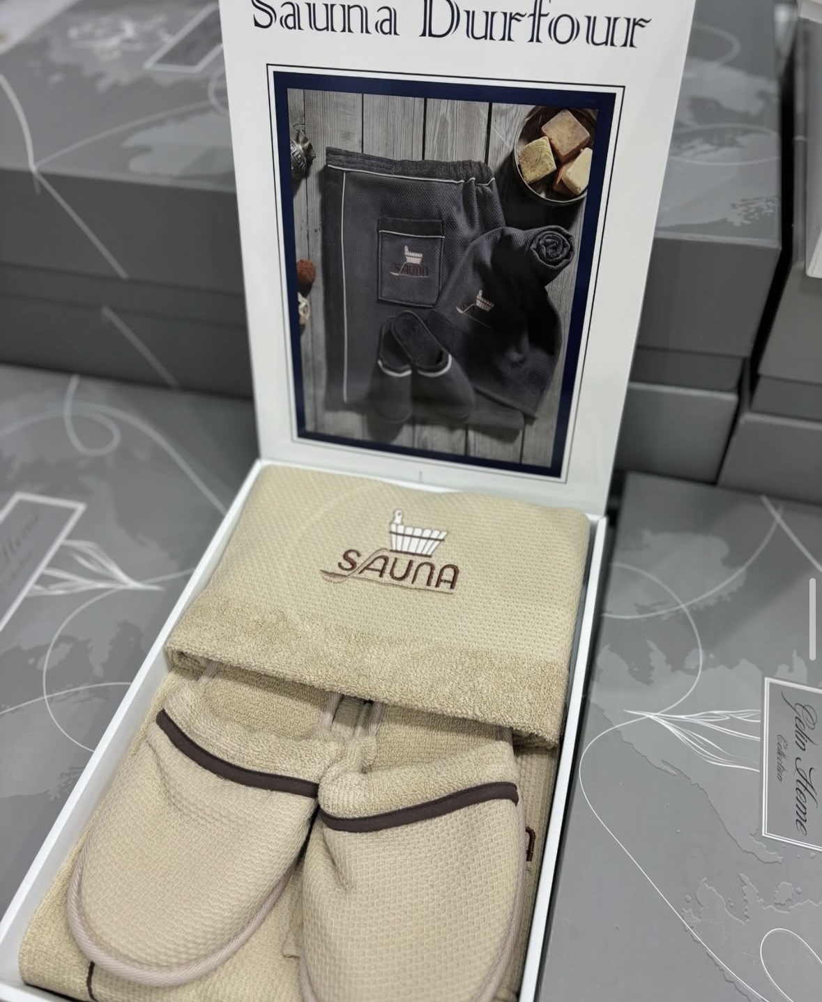 Набор килт + полотенце + тапочки мужской Sauna Dufour бежевый