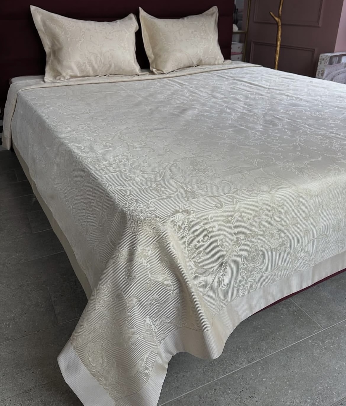 New Kabartma покрывало 240Х260 см розовый