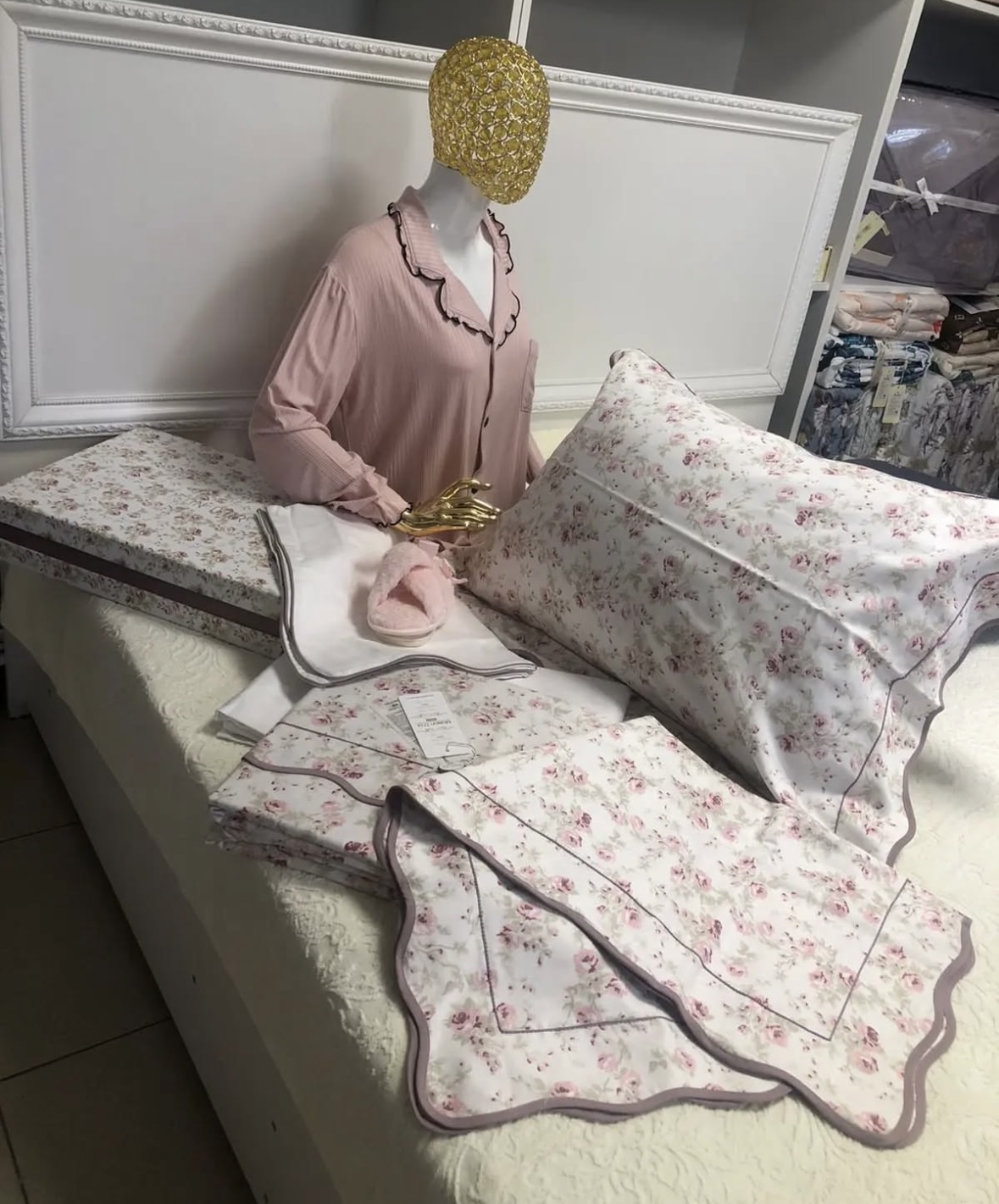Lady Roses двуспальное постельное белье молочный